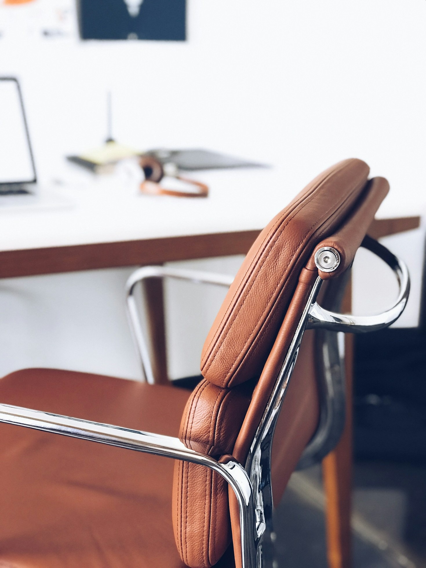 5 Must-Have Ergonomic Chairs for Professionals